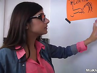 glorious arab chick mia khalifa gives a bj lesson to shy middle eastern girl
